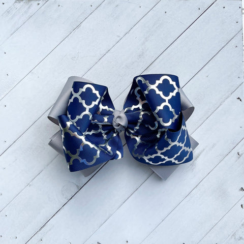 Double Bow: Navy Silver Quatrefoil on Gray
