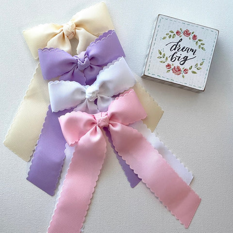 Hair Bow with Long Tails: Scalloped - Lavender